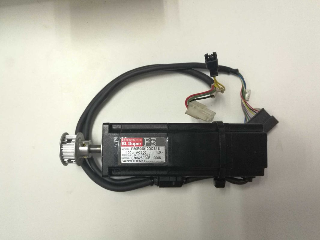 YAMAHA Widening Motor P50B04010DCS4E  Servo Motor Q2AA05020DXS0E  Q2AA05010DXS23